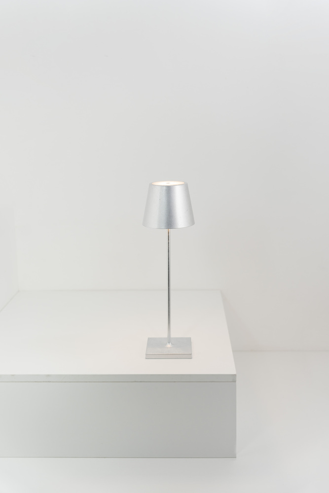 Poldina Pro Table Lamp